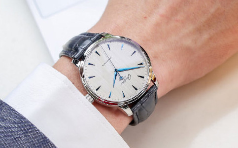 導致格拉蘇蒂手表進水的三大原因