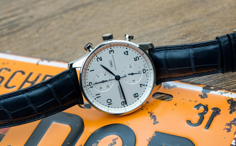 導(dǎo)致萬國手表表盤生銹的原因有哪些