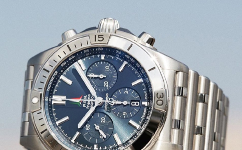 百年靈手表走慢的原因