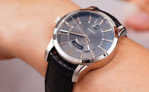 艾美手表走時不準