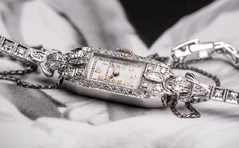 寶珀手表售后客戶服務中心電話號碼（寶珀手表走時變快怎么辦？）