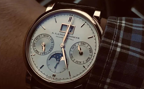 朗格手表維修售后網(wǎng)點(diǎn)（朗格手表走時不準(zhǔn)如何維修？）