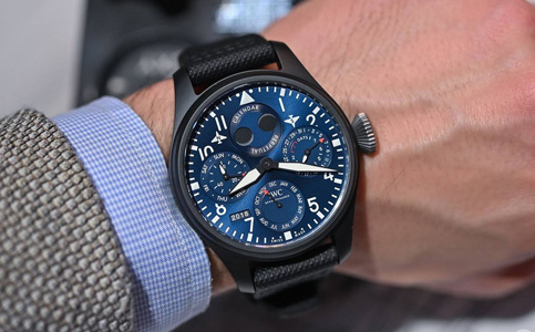 萬國手表服務中心（萬國手表停擺了怎么維修？）