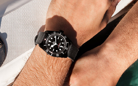 帝舵門店地址查詢上海店（處理帝舵手表進水的方法）