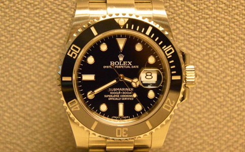 寧波亨得利鐘表維修中心（勞力士日歷框破損）