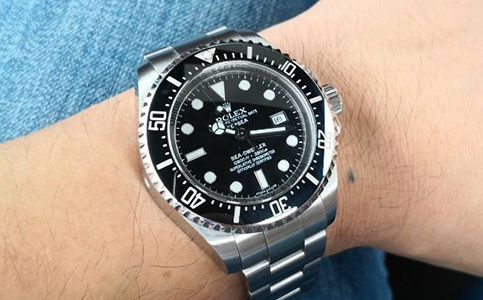 勞力士門店地址查詢長春店（如何解決勞力士手表表蒙起霧的問題）