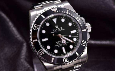 勞力士西安服務(wù)中心（勞力士手表怎么清灰）