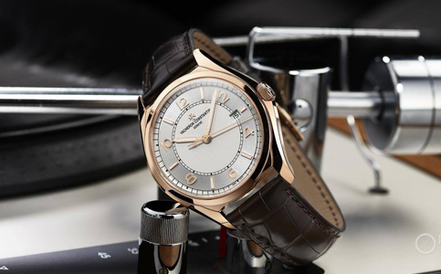 江詩丹頓售后維修（應對江詩丹頓手表表帶上的劃痕）