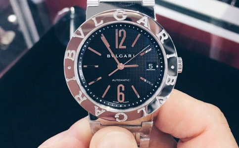 寶格麗手表售后服務(wù)電話(寶格麗手表日常佩戴的注意事項(xiàng))