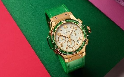 宇舶手表售后服務電話(解決宇舶手表面的小瑕疵)