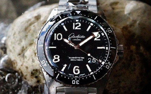 格拉蘇蒂官方維修中心(格拉蘇蒂手表停走的解決方法)